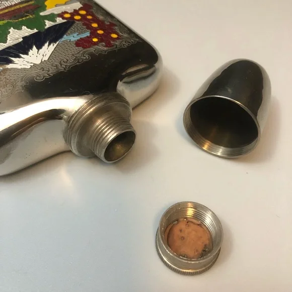 Vintage antique EUC metal flask embossed Japan map - Picture 4 of 17